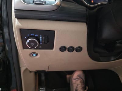 2019 Jeep Grand Cherokee Laredo E