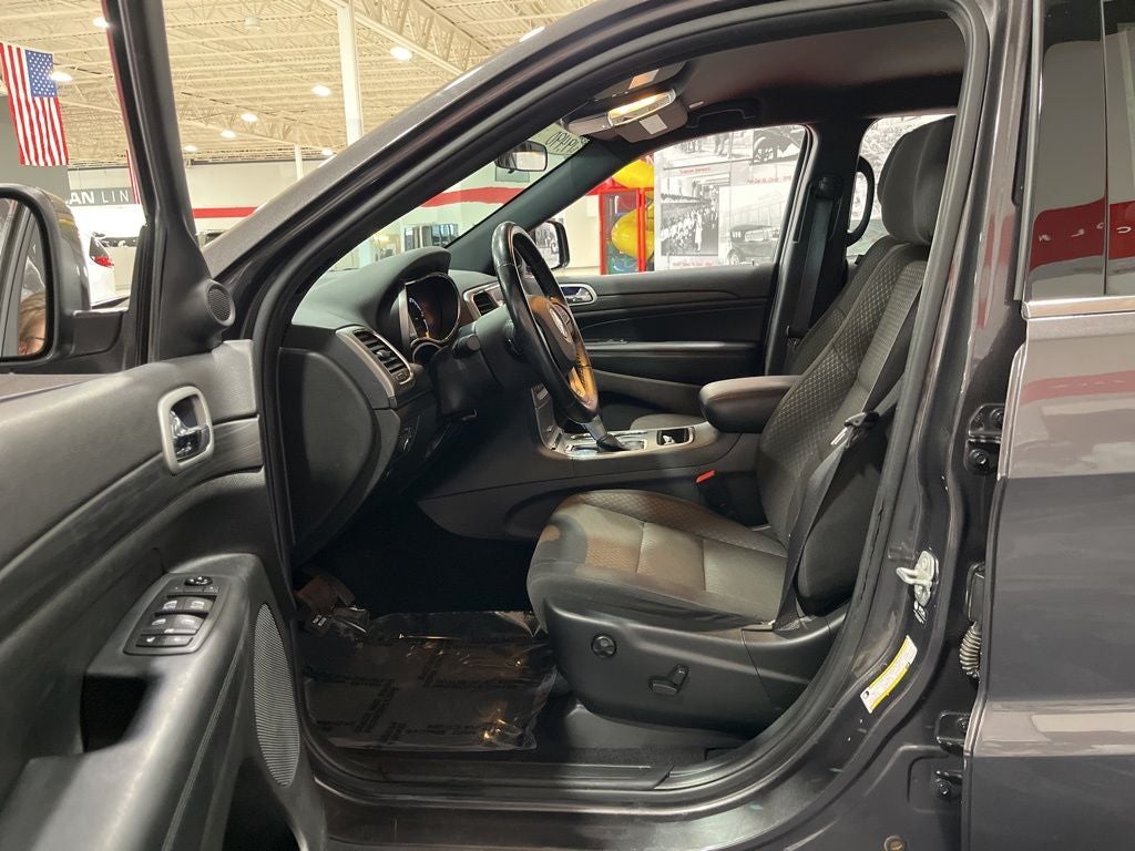 2021 Jeep Grand Cherokee Laredo E