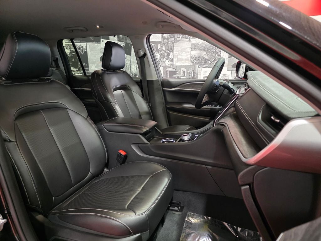 2024 Jeep Grand Cherokee L Limited Carbravo CPO