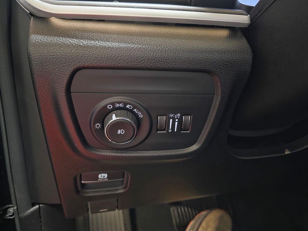 2024 Jeep Grand Cherokee L Limited Carbravo CPO