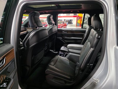 2024 Jeep Grand Cherokee L Summit