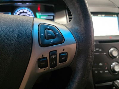 2018 Ford Taurus SEL