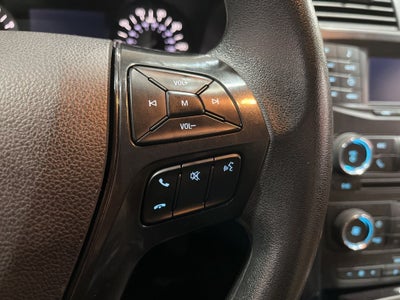 2017 Ford Explorer Base