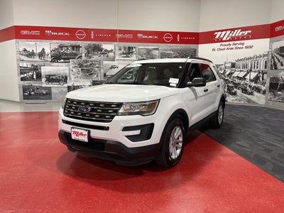 2017 Ford Explorer Base