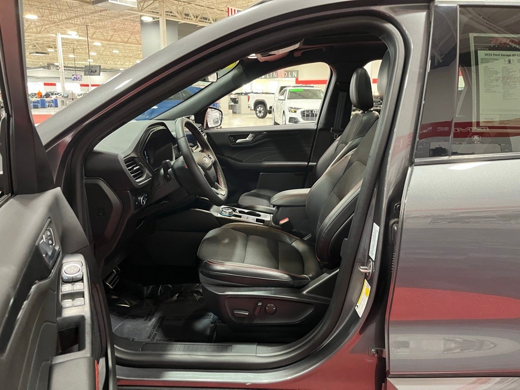 2023 Ford Escape ST-Line Select