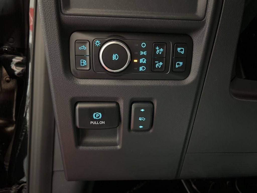 2025 Ford F-150 Lariat Carbravo GM CPO