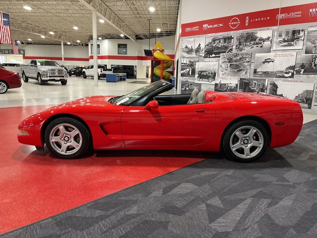 1999 Chevrolet Corvette Base