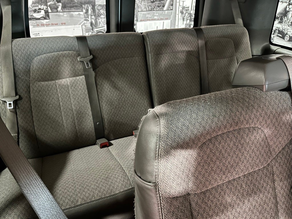 2016 Chevrolet Express 2500 LS Passenger