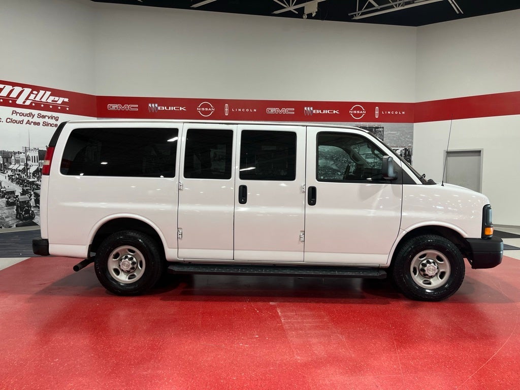 2016 Chevrolet Express 2500 LS Passenger