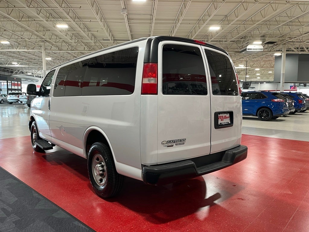 2016 Chevrolet Express 2500 LS Passenger