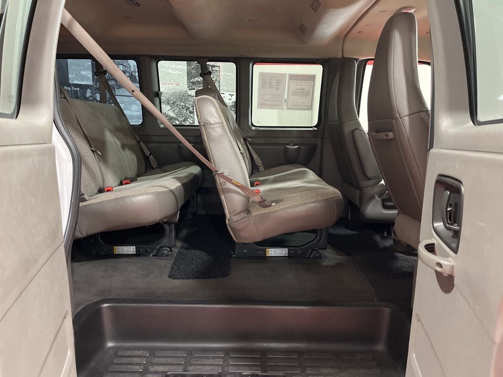 2020 Chevrolet Express 3500 LS Passenger