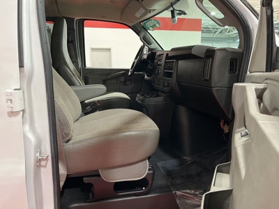 2020 Chevrolet Express 3500 LS Passenger