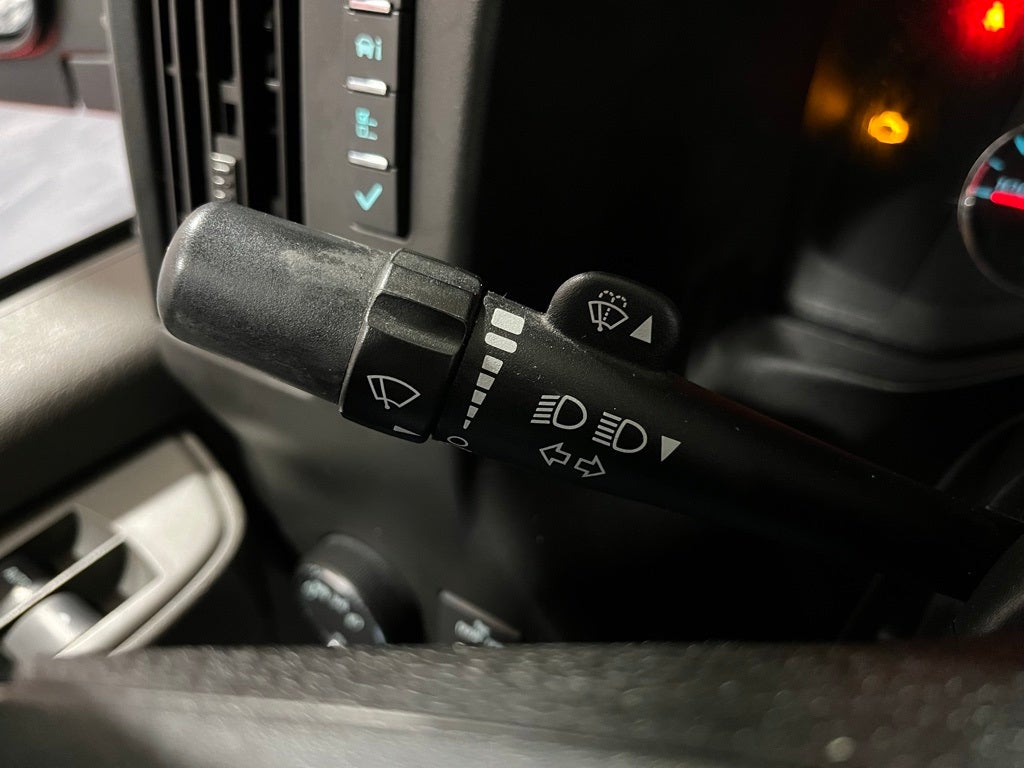 2020 Chevrolet Express 3500 LS Passenger