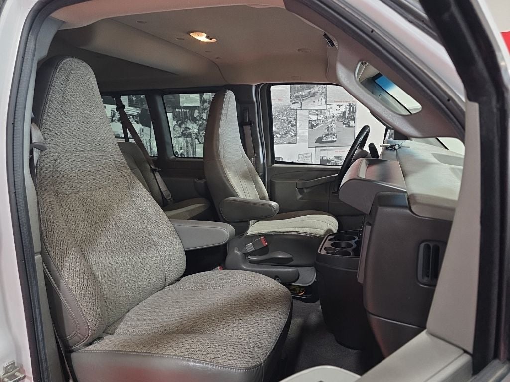 2023 Chevrolet Express 3500 LS CarBravo Certified