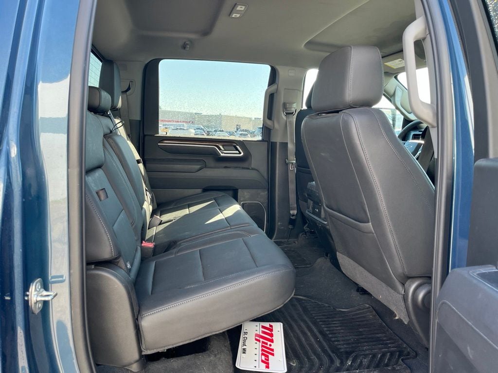 2025 Chevrolet Silverado 3500HD LT