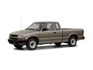 2002 Chevrolet S-10 LS