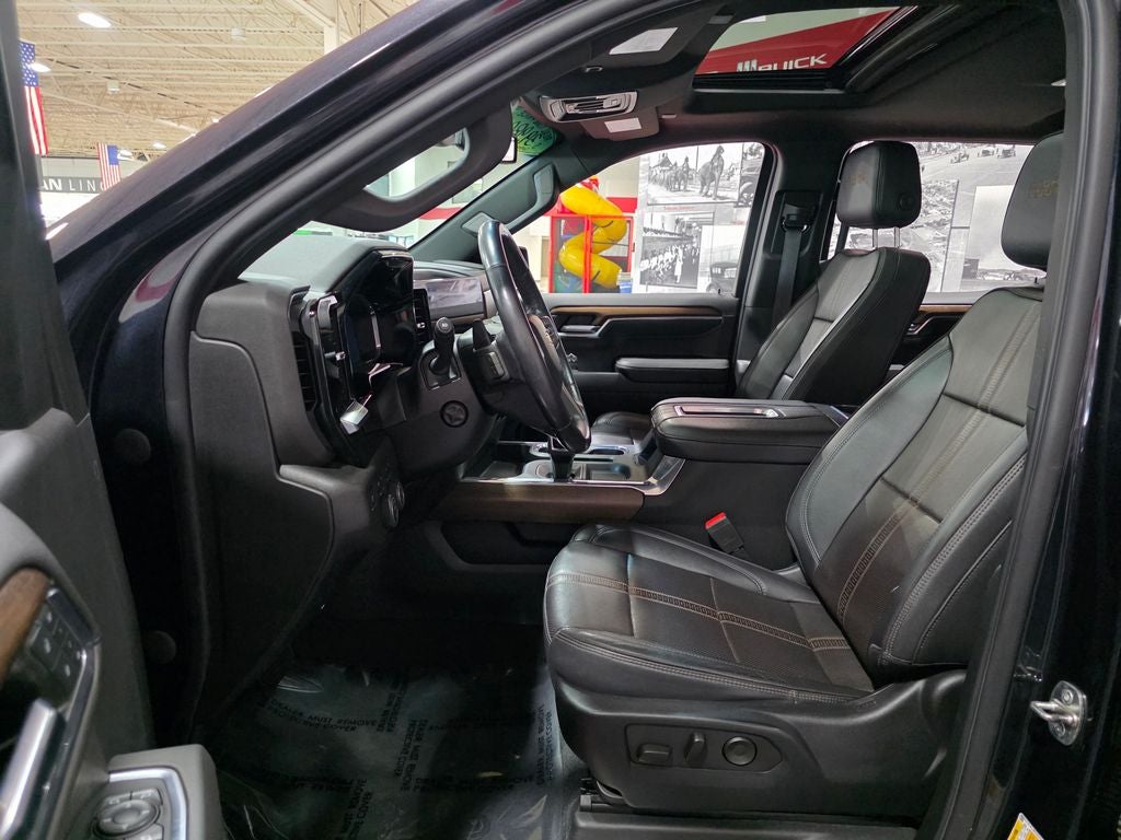 2022 Chevrolet Silverado 1500 High Country
