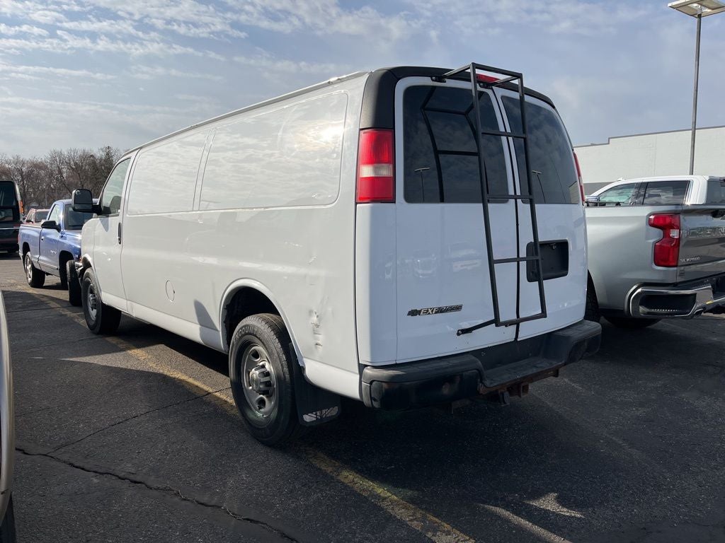 2013 Chevrolet Express 3500 Work Van Cargo