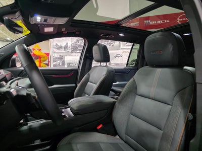 2025 GMC Acadia AT4
