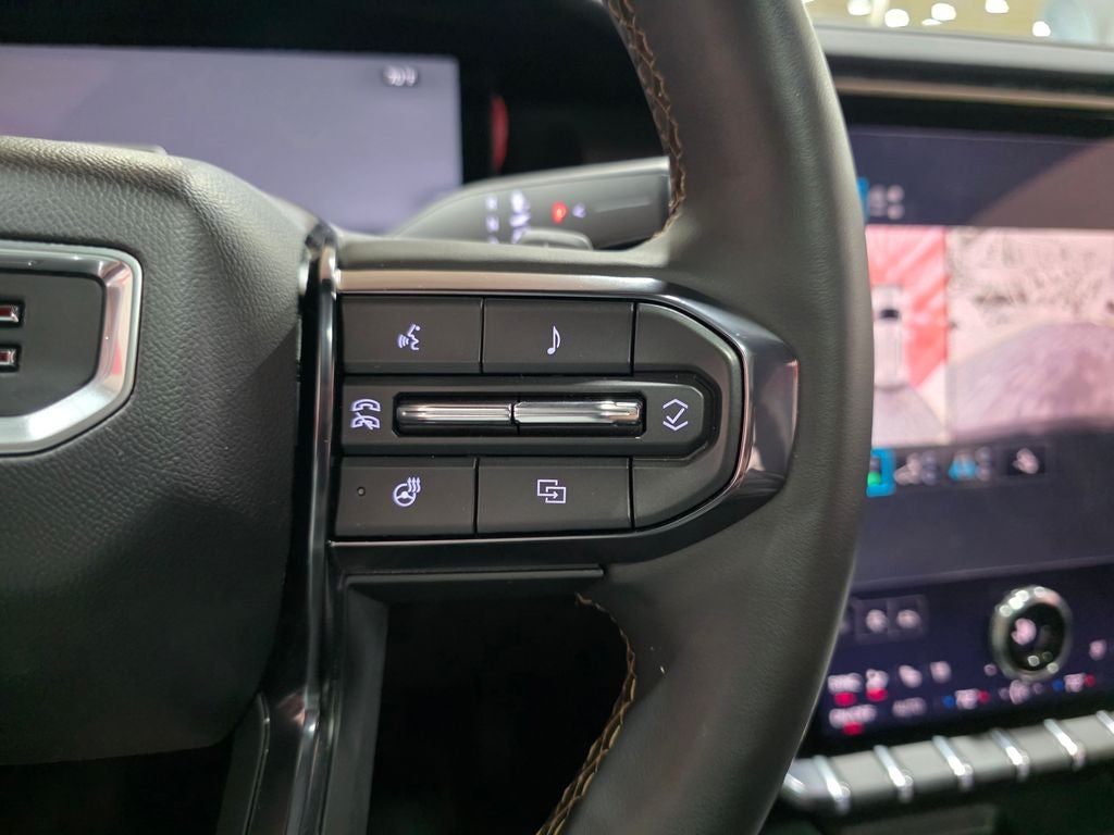 2025 GMC Acadia AT4
