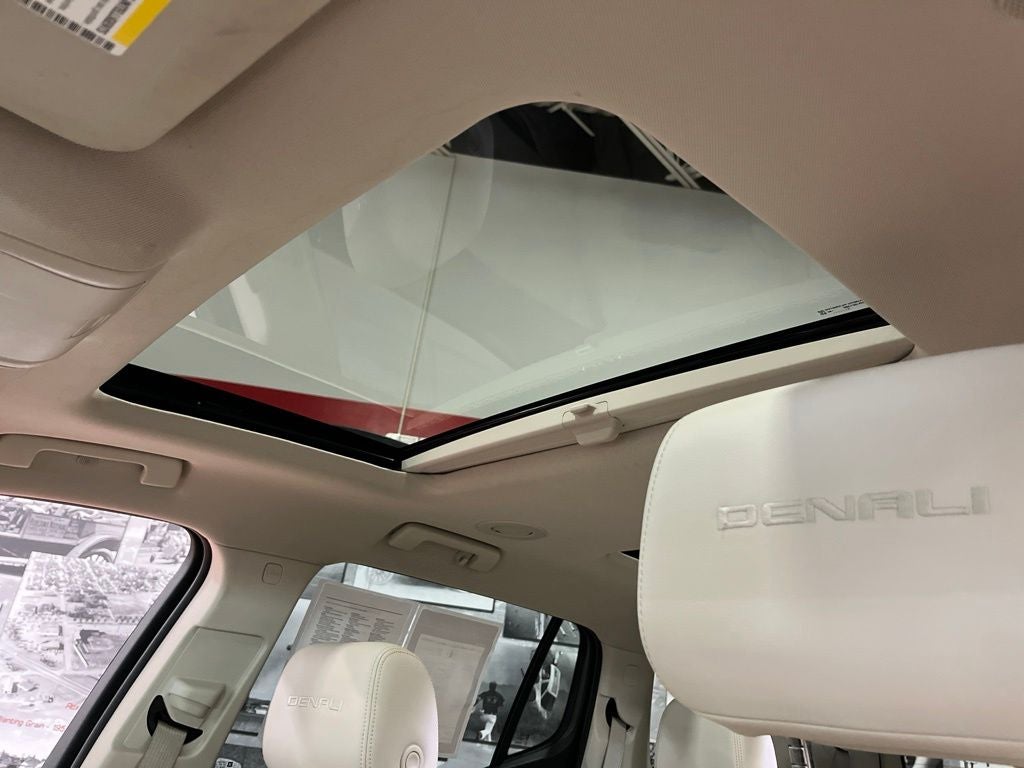 2023 GMC Acadia Denali CarBravo Certified