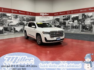 2023 GMC Acadia Denali