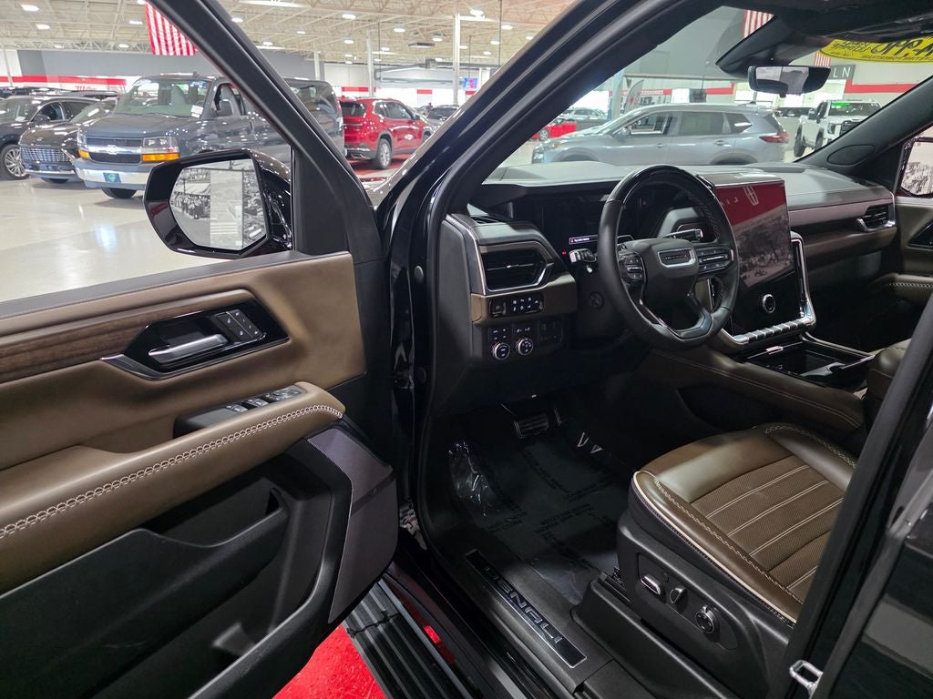 2025 GMC Yukon Denali Ultimate