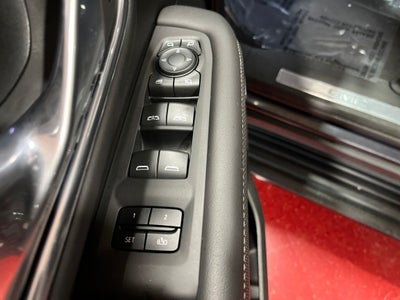 2023 GMC Yukon XL SLT CarBravo Certified