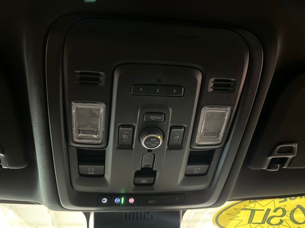 2023 GMC Yukon XL SLT CarBravo Certified