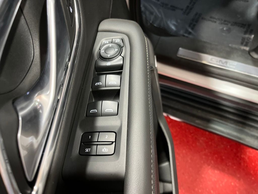 2024 GMC Yukon XL SLT Carbravo Certified