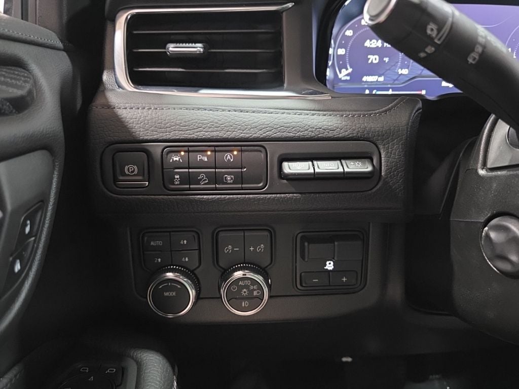 2023 GMC Yukon XL Denali CarBravo Certified