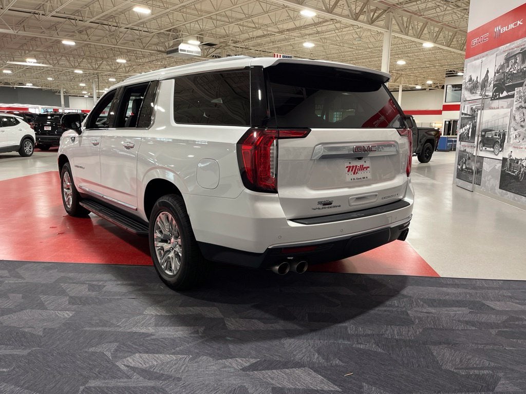 2023 GMC Yukon XL Denali