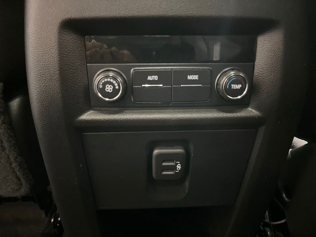 2020 Chevrolet Traverse LT CarBravo Certified