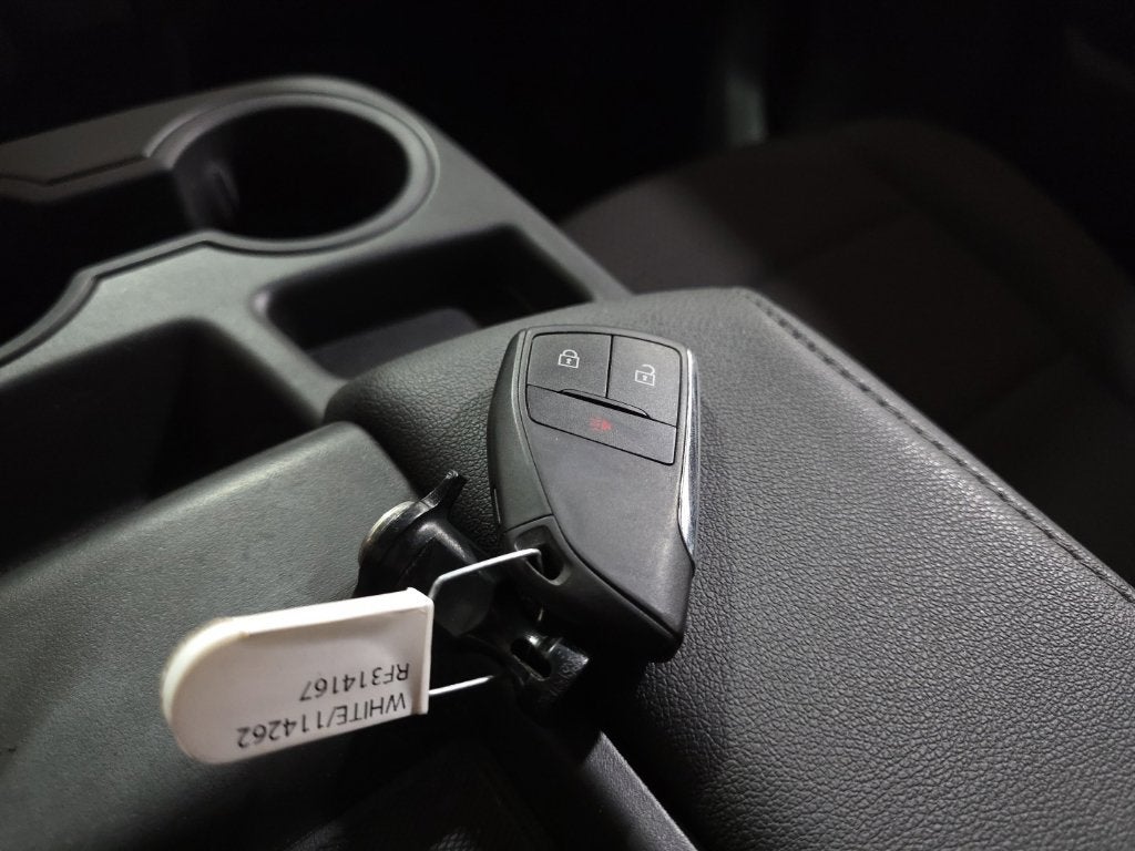 2024 GMC Sierra 2500HD Pro