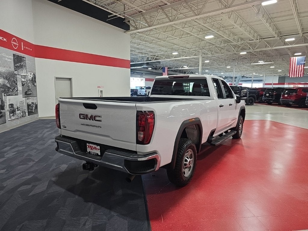 2024 GMC Sierra 2500HD Pro