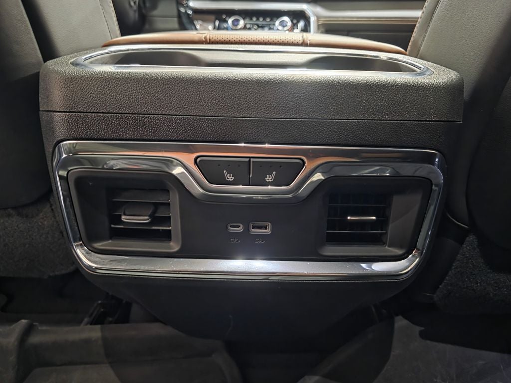 2024 GMC Sierra 3500HD Denali Ultimate CarBravo Certified