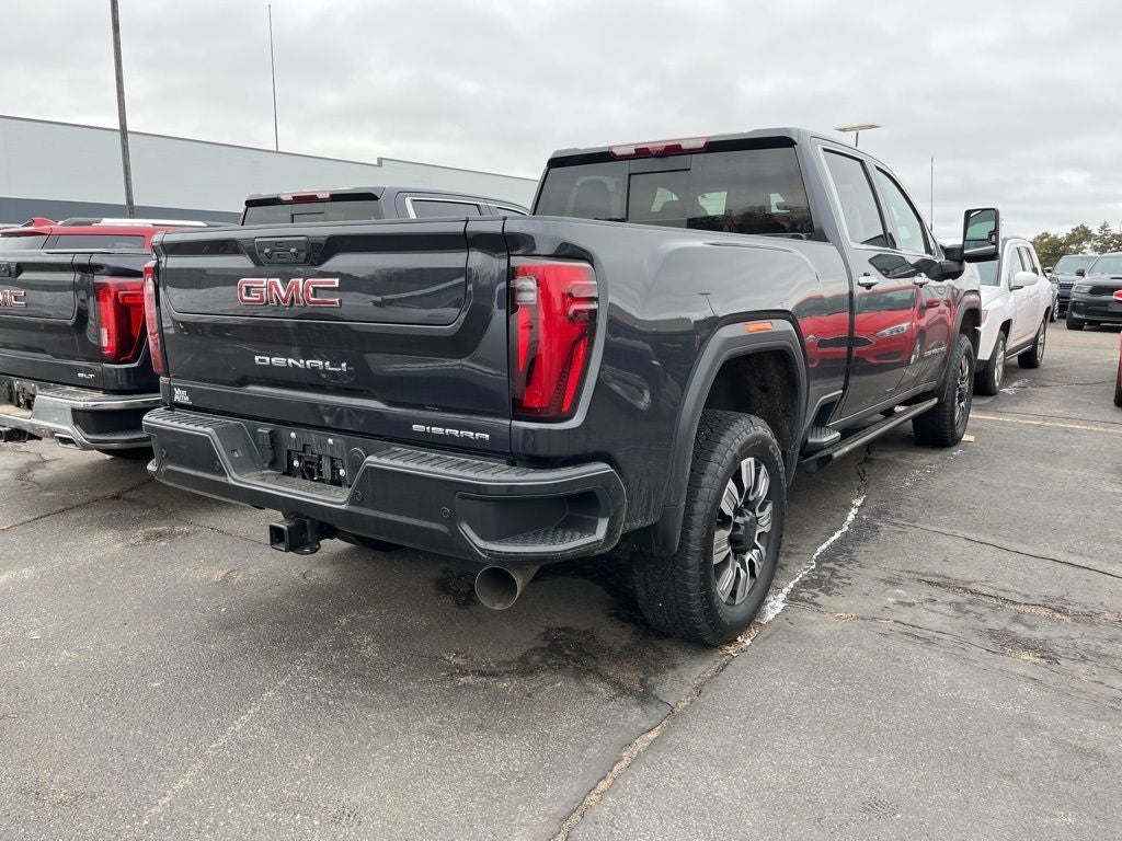 2025 GMC Sierra 3500HD Denali