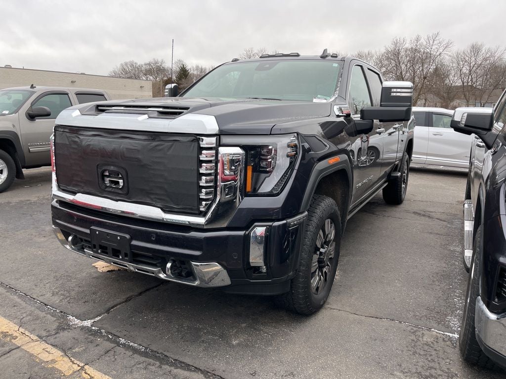 2025 GMC Sierra 3500HD Denali