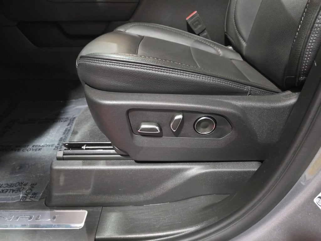 2025 GMC Sierra 3500HD Denali CarBravo Certified