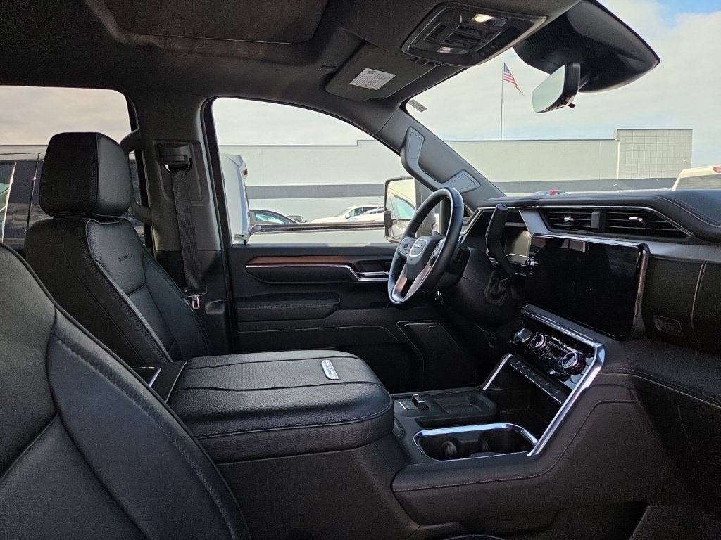 2025 GMC Sierra 3500HD Denali
