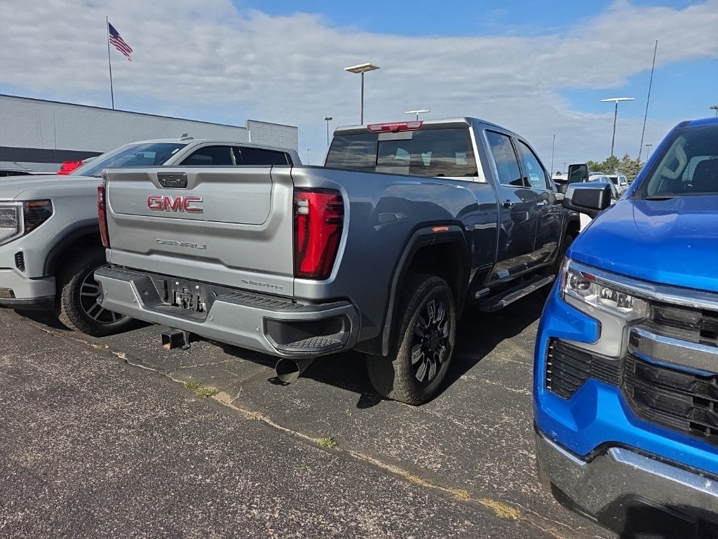 2025 GMC Sierra 3500HD Denali