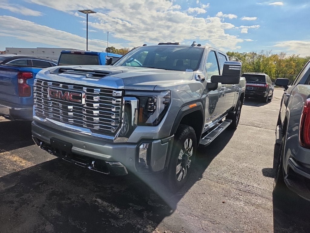 2025 GMC Sierra 3500HD Denali