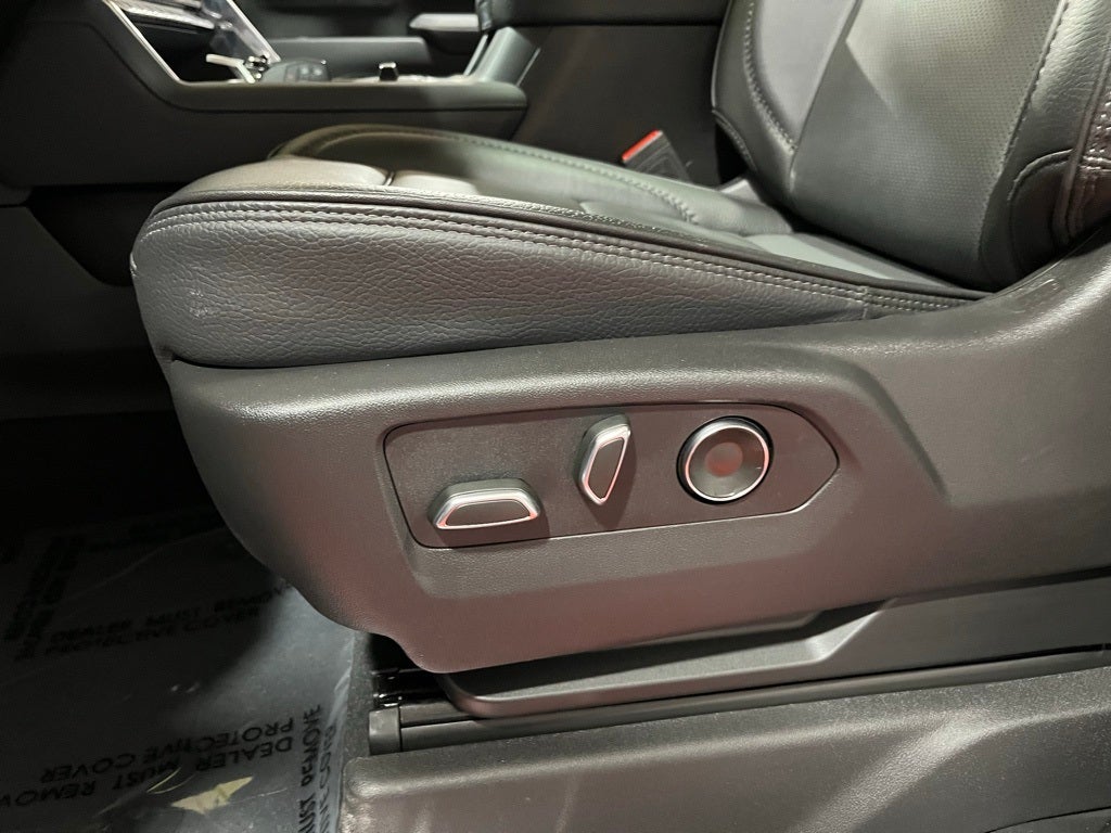 2025 GMC Sierra 3500HD Denali