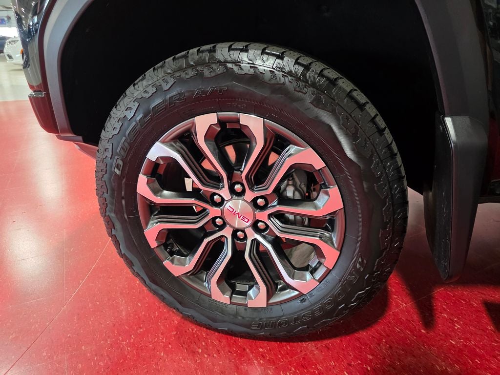 2024 GMC Canyon Denali