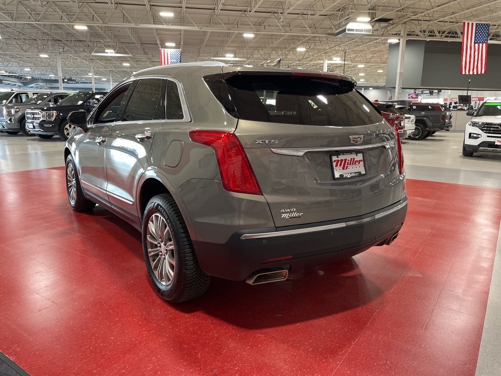 2017 Cadillac XT5 Luxury