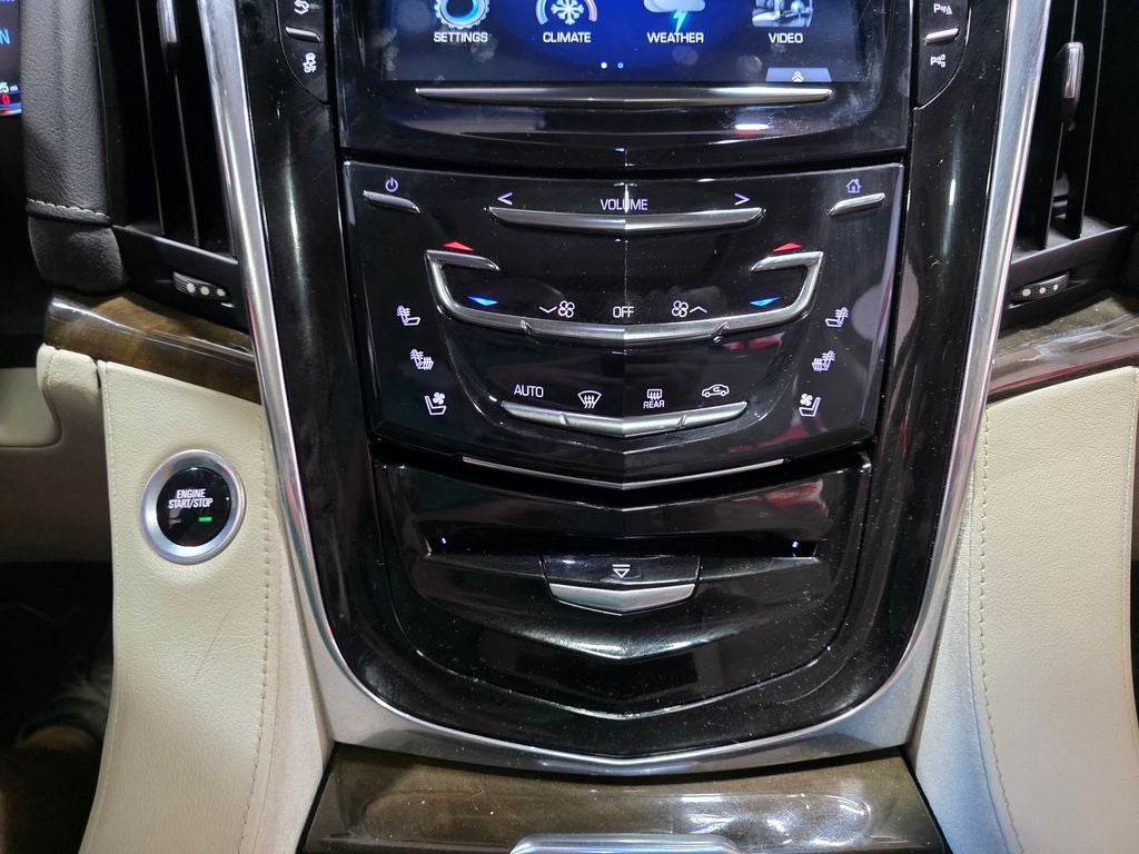2018 Cadillac Escalade Premium Luxury