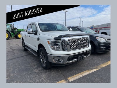 2017 Nissan Titan SL