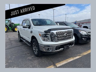 2017 Nissan Titan SL