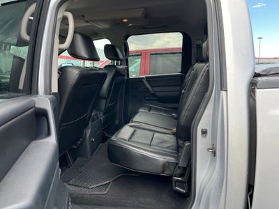 2009 Nissan Titan LE