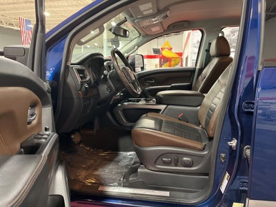 2016 Nissan Titan XD Platinum Reserve Carbravo